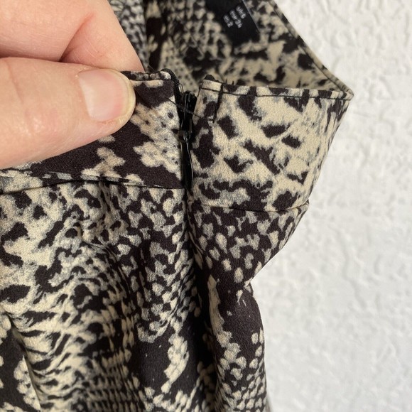 Nasty Gal Snake Skin Wrap Mini Skirt Size 2 Faux Wrap Skirt Full Coverage - Picture 6 of 15